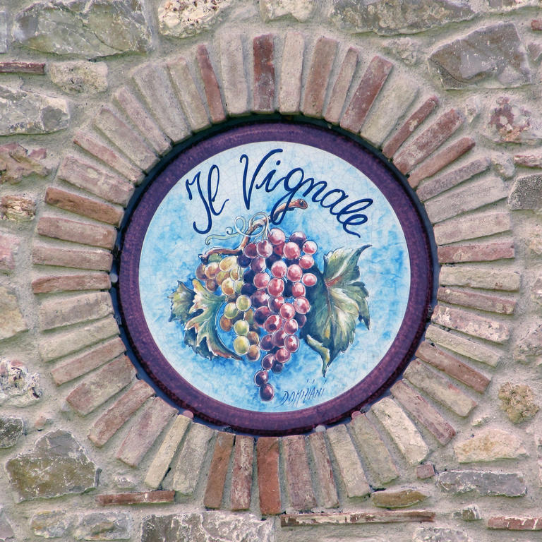 Gasthaus Il Vignale Massa Martana Exterior foto